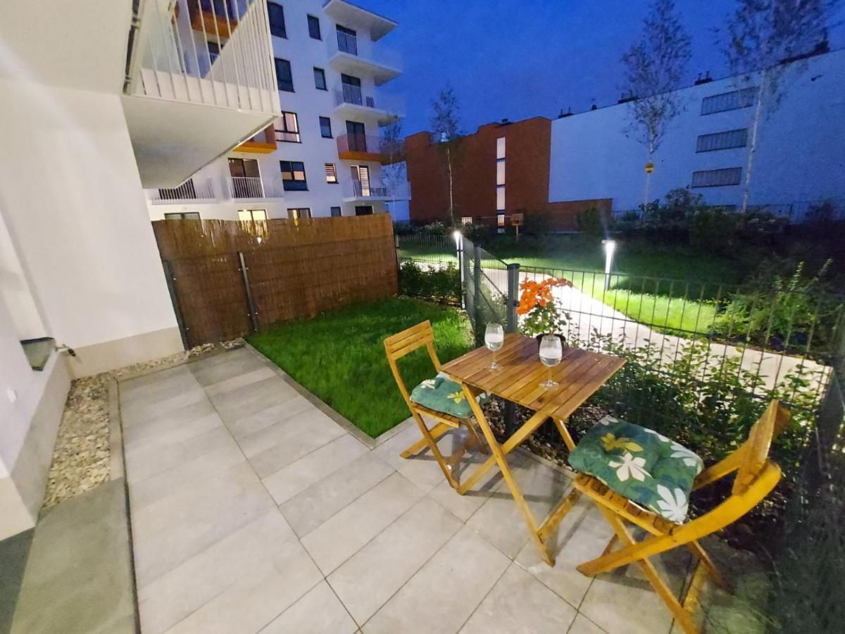 Leilighet Luxapartmentwarszawa Z Bezplatnym Podziemnym Parkingem